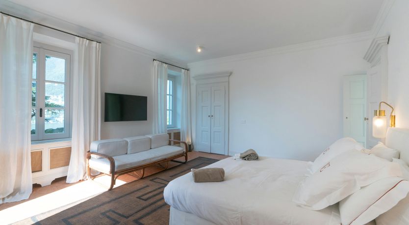 Photo of Villa Elegant