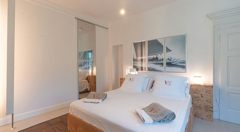 Photo of Villa Elegant