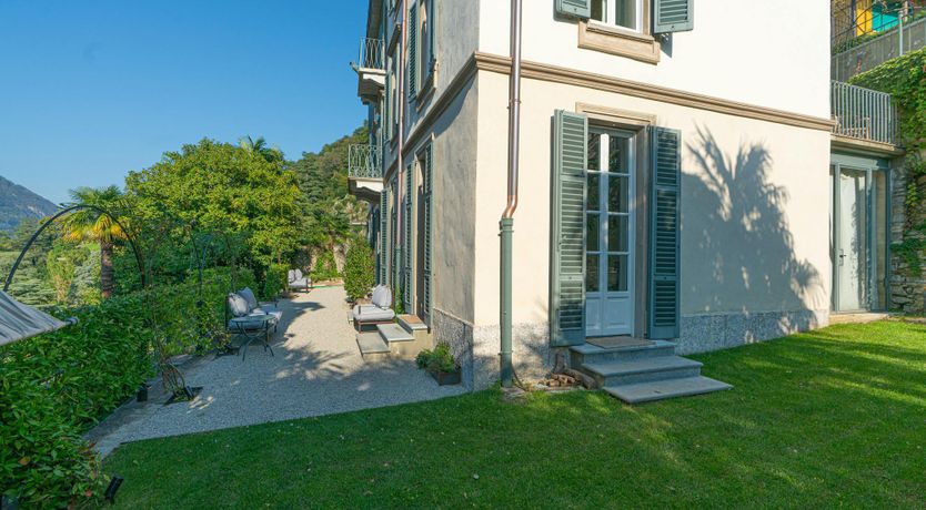 Photo of Villa Elegant