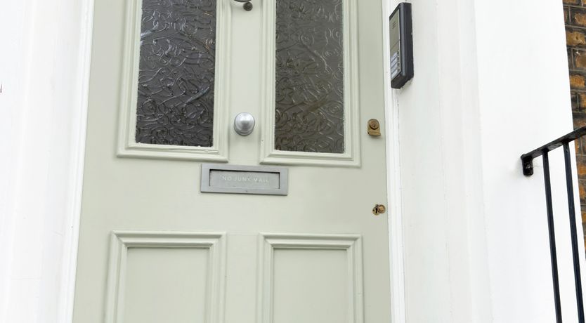 Photo of Calder & Cream