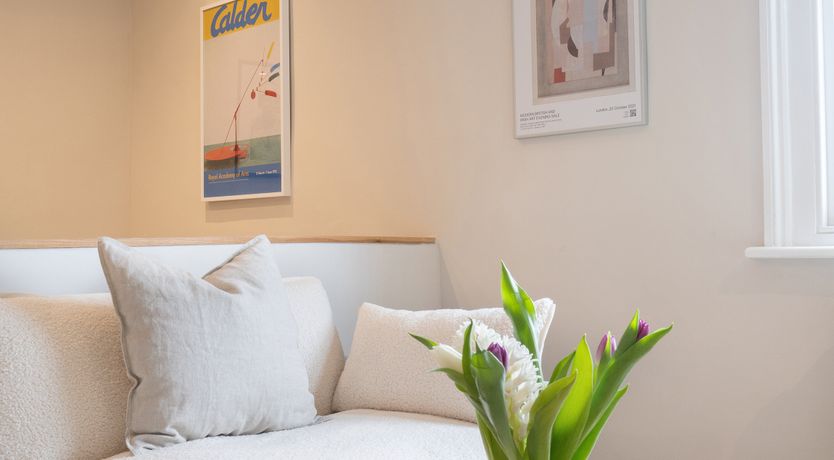 Photo of Calder & Cream