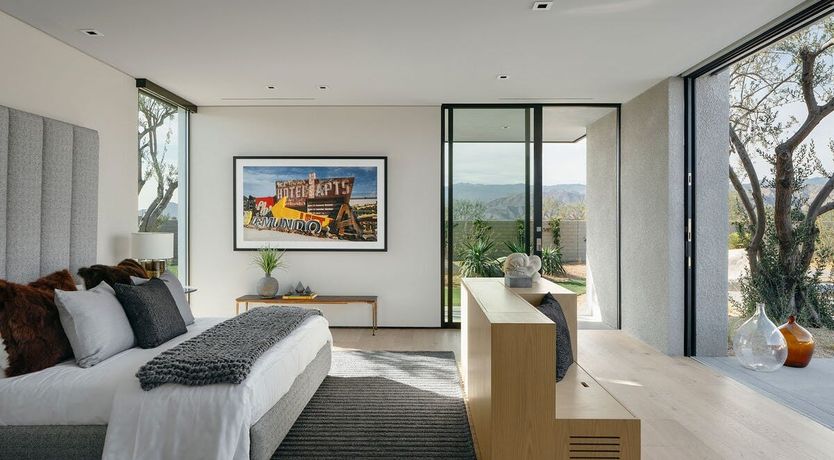 Photo of Smoking Pixels