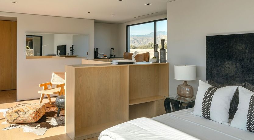 Photo of Smoking Pixels