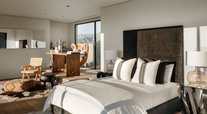 Photo of Smoking Pixels