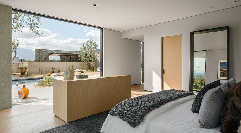 Photo of Smoking Pixels