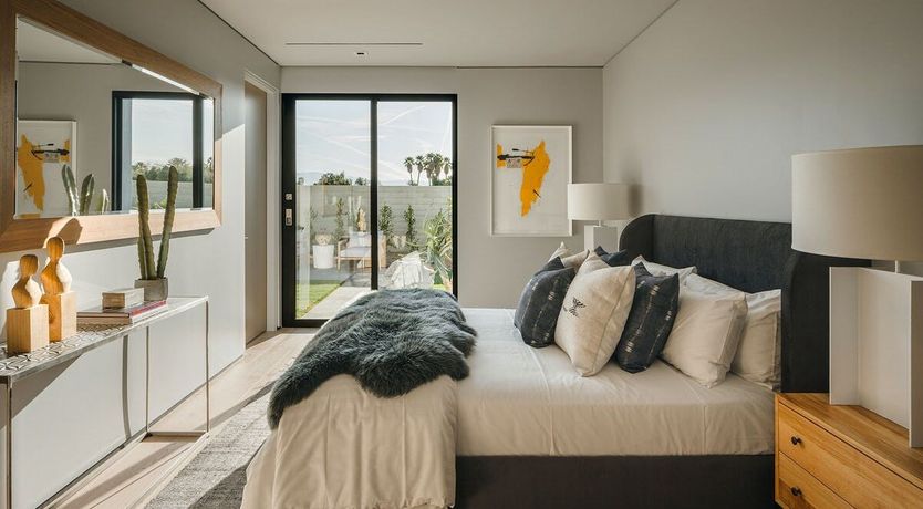 Photo of Smoking Pixels