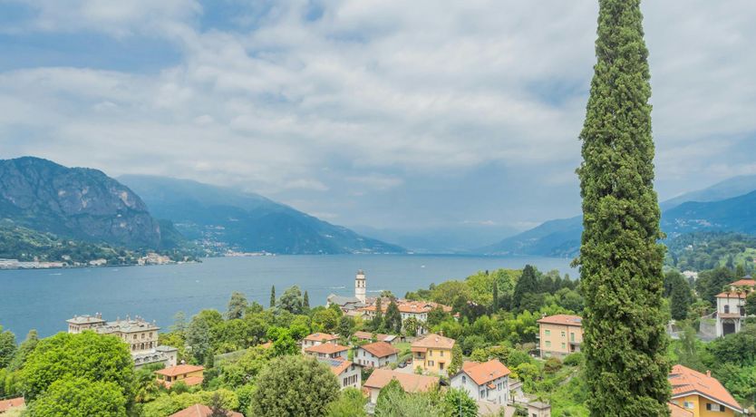 Photo of Bellini Skies