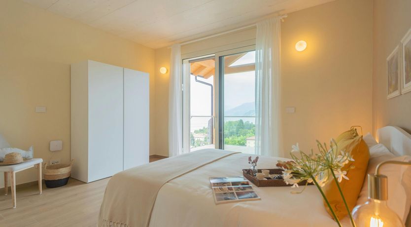 Photo of Bellini Skies