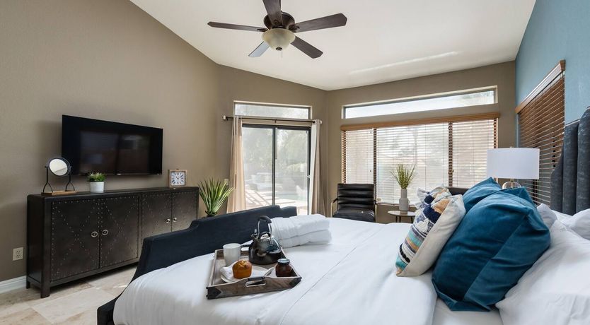 Photo of The Gecko's Song