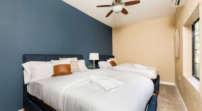 Photo of The Gecko's Song