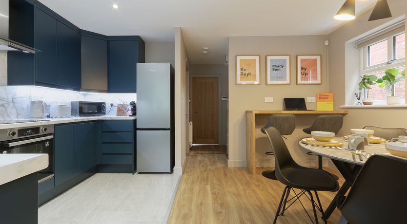 Photo of Broomhall in Bloom