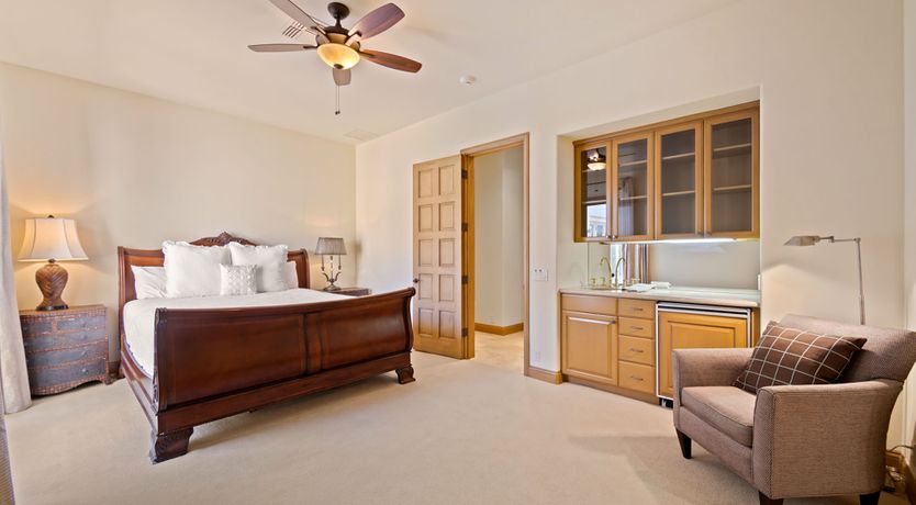 Photo of Hit 'Em Straight