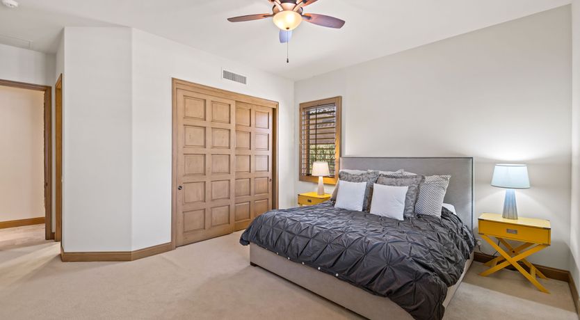 Photo of Hit 'Em Straight