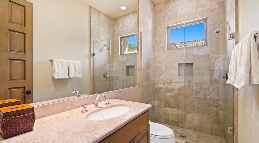 Photo of Hit 'Em Straight