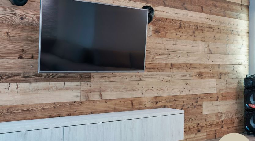 Photo of The Lake's End