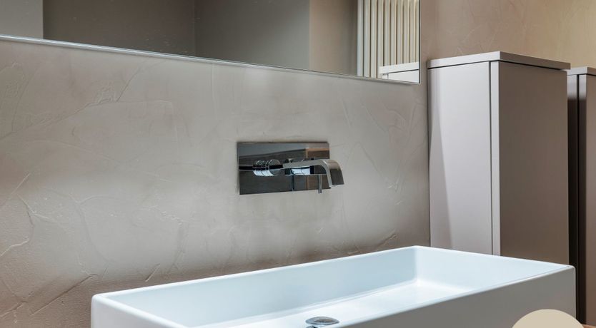 Photo of The Lake's End