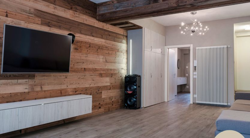 Photo of The Lake's End