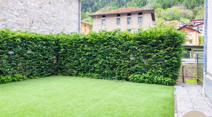 Photo of The Lake's End