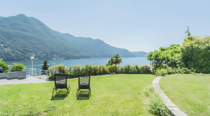 Photo of Lake Paradise