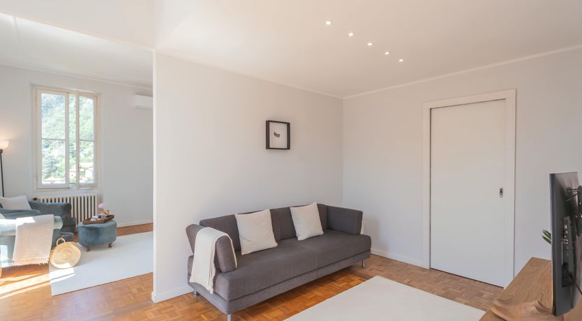 Photo of Lake Paradise