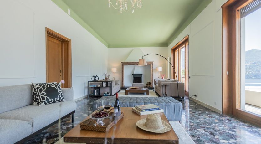 Photo of Lake Paradise