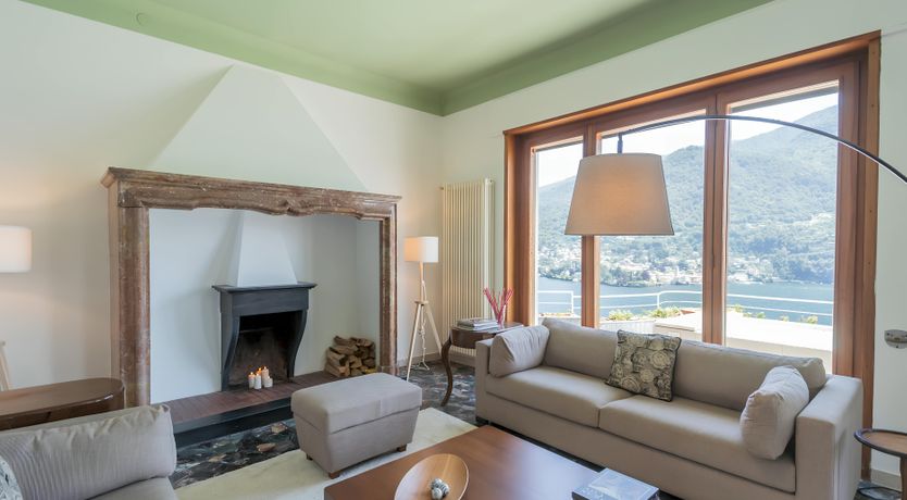 Photo of Lake Paradise