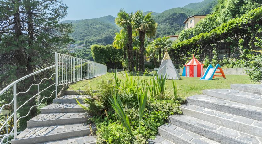 Photo of Lake Paradise