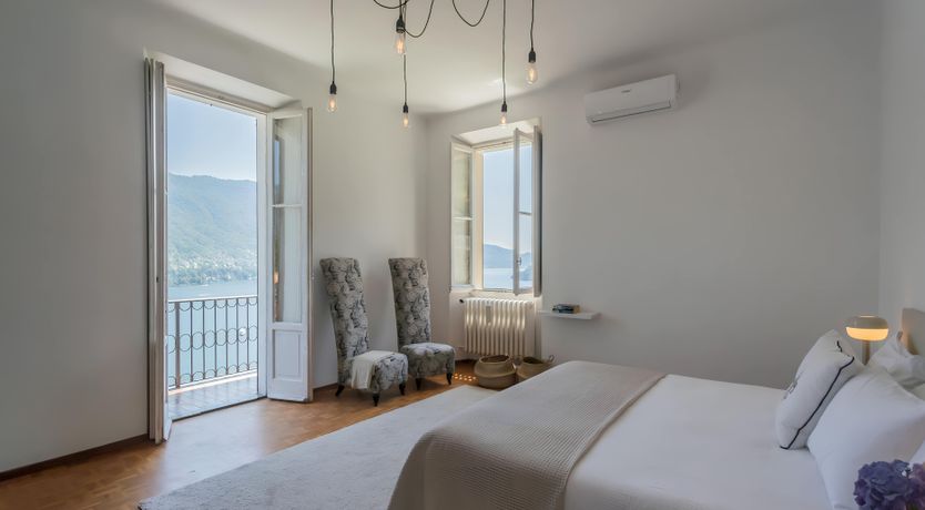 Photo of Lake Paradise