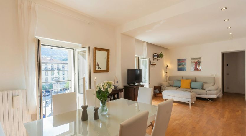 Photo of The Como View