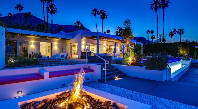 Photo of Flamboyance Central