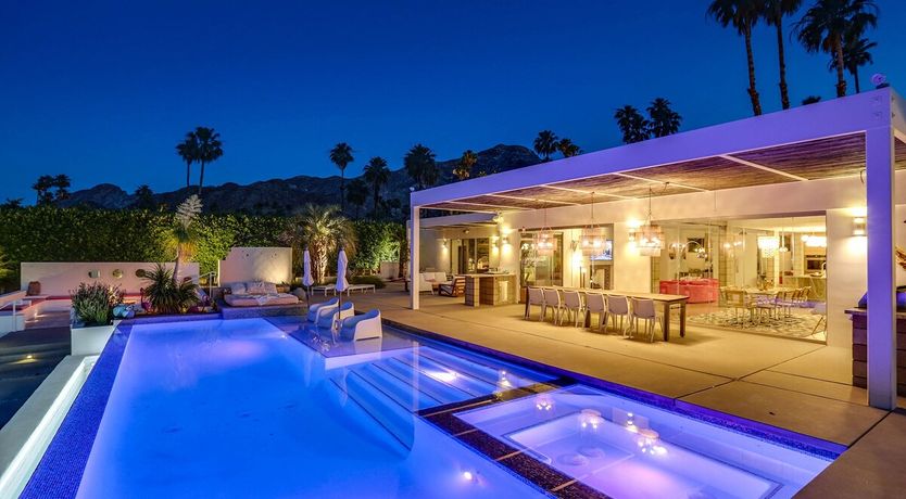 Photo of Flamboyance Central