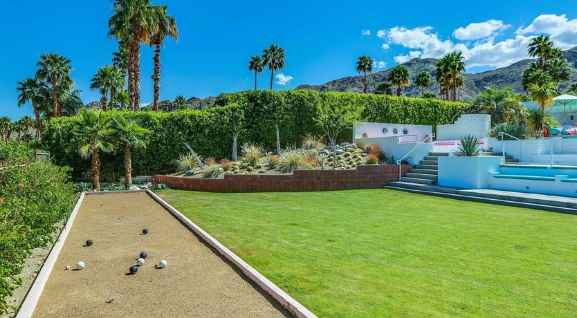 Photo of Flamboyance Central