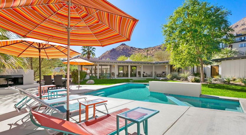 Photo of A Lodge Under Sands