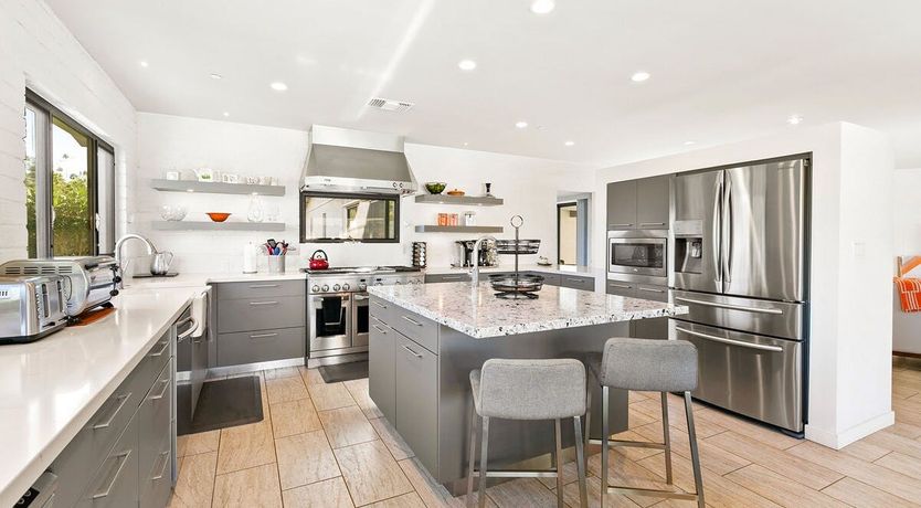 Photo of A Lodge Under Sands