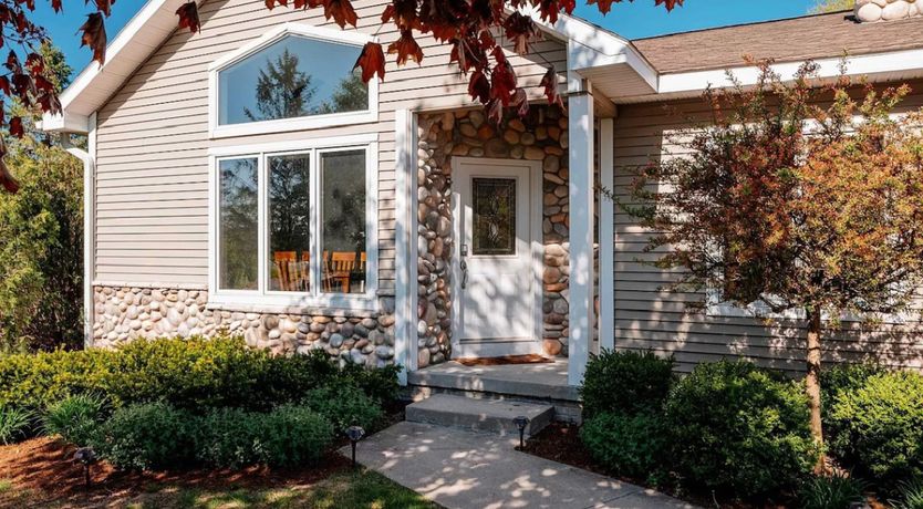 Photo of Lakeside Harmony