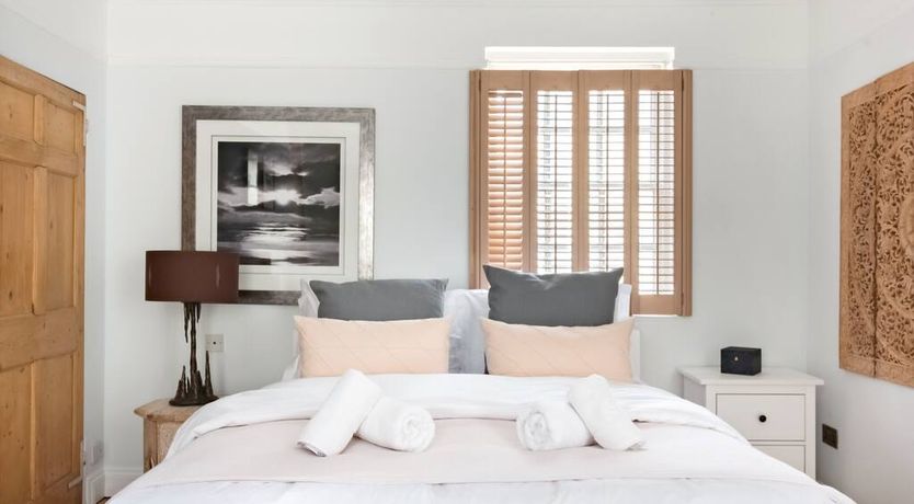 Photo of The Bathonian