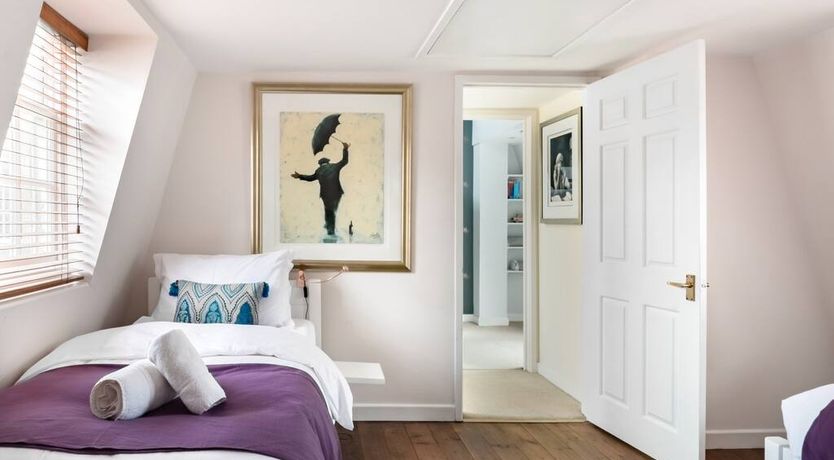 Photo of The Bathonian