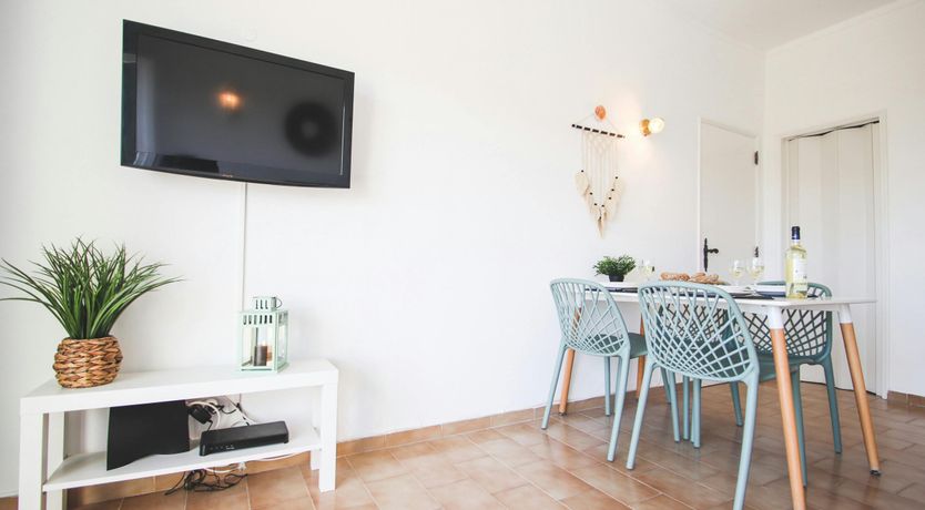 Photo of The Buttercup