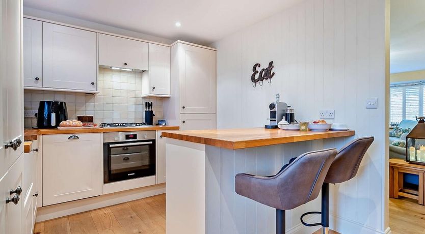 Photo of 2 Bed in Bourton-on-the-Water