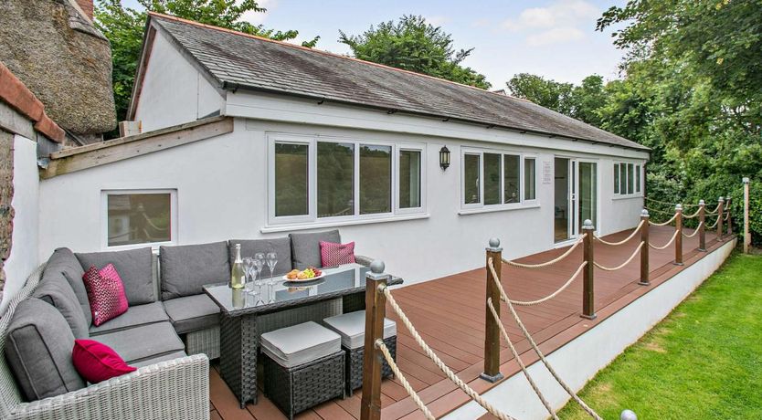 Photo of 5 Bed in Hartland