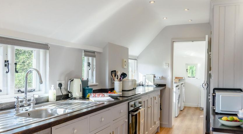 Photo of 3 Bed in Netherfield