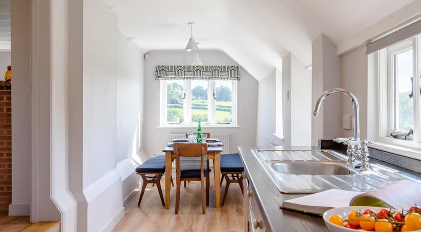 Photo of 3 Bed in Netherfield