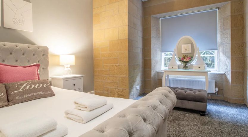 Photo of Glasgow Glow