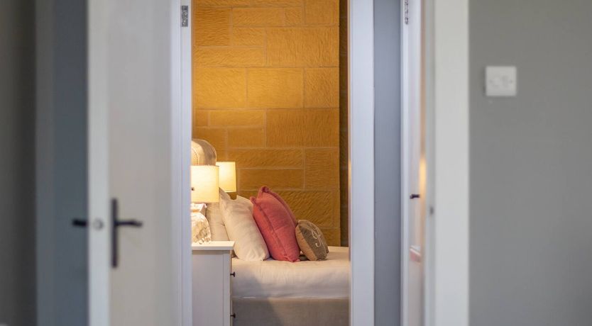 Photo of Glasgow Glow