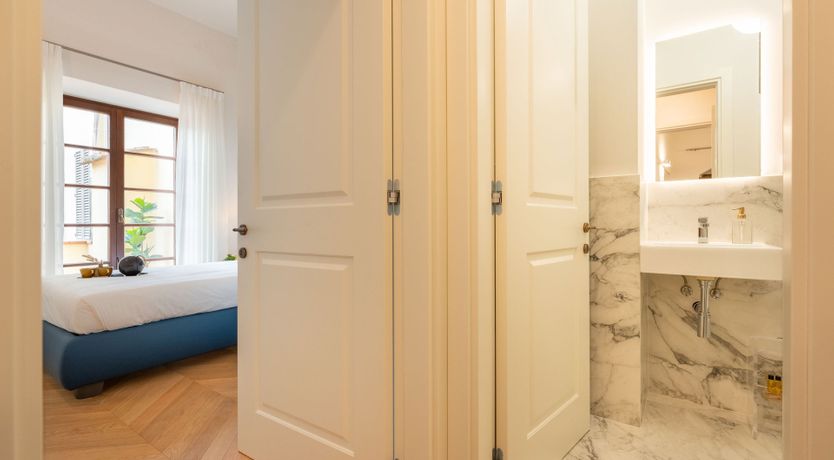 Photo of Elegant Delight