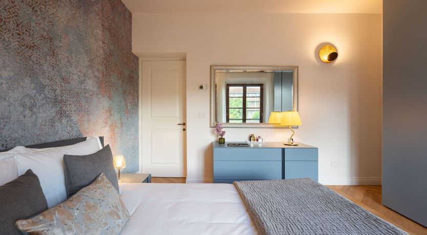 Photo of Elegant Delight