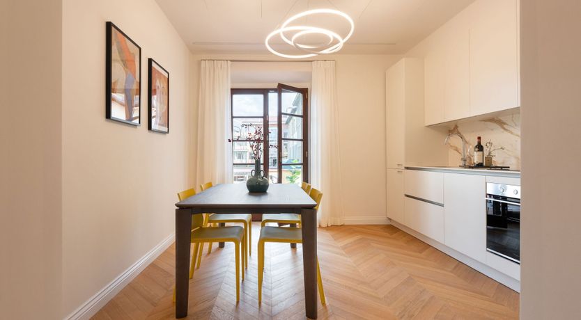 Photo of Elegant Delight