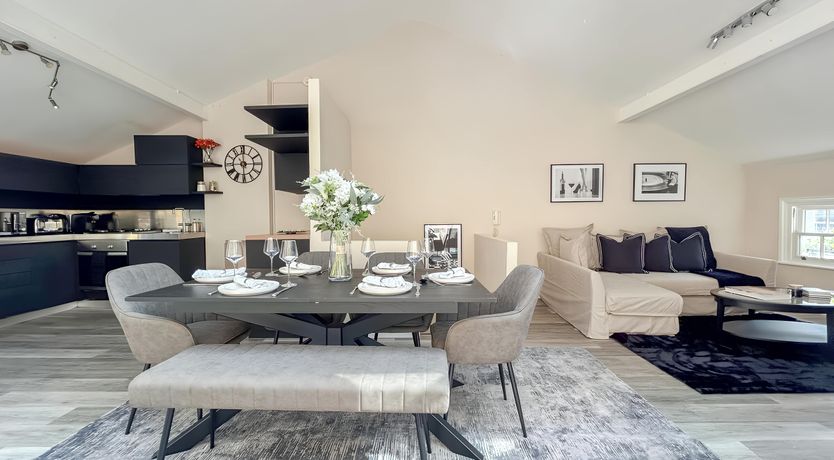 Photo of The West Londoner