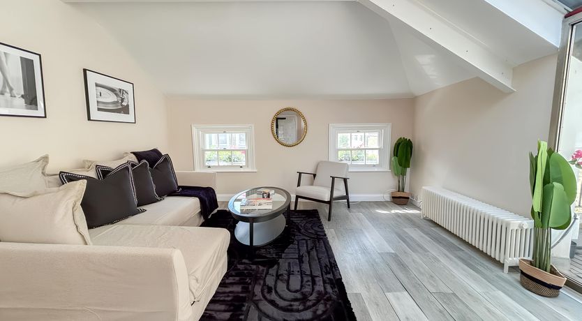 Photo of The West Londoner