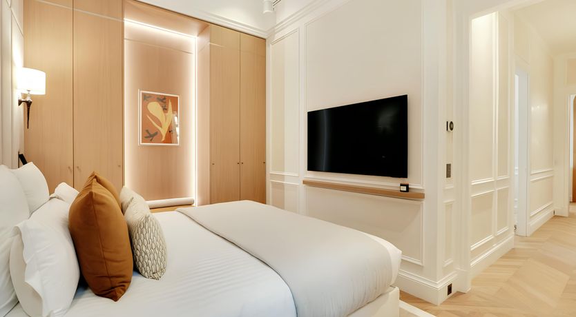 Photo of Parisian Round